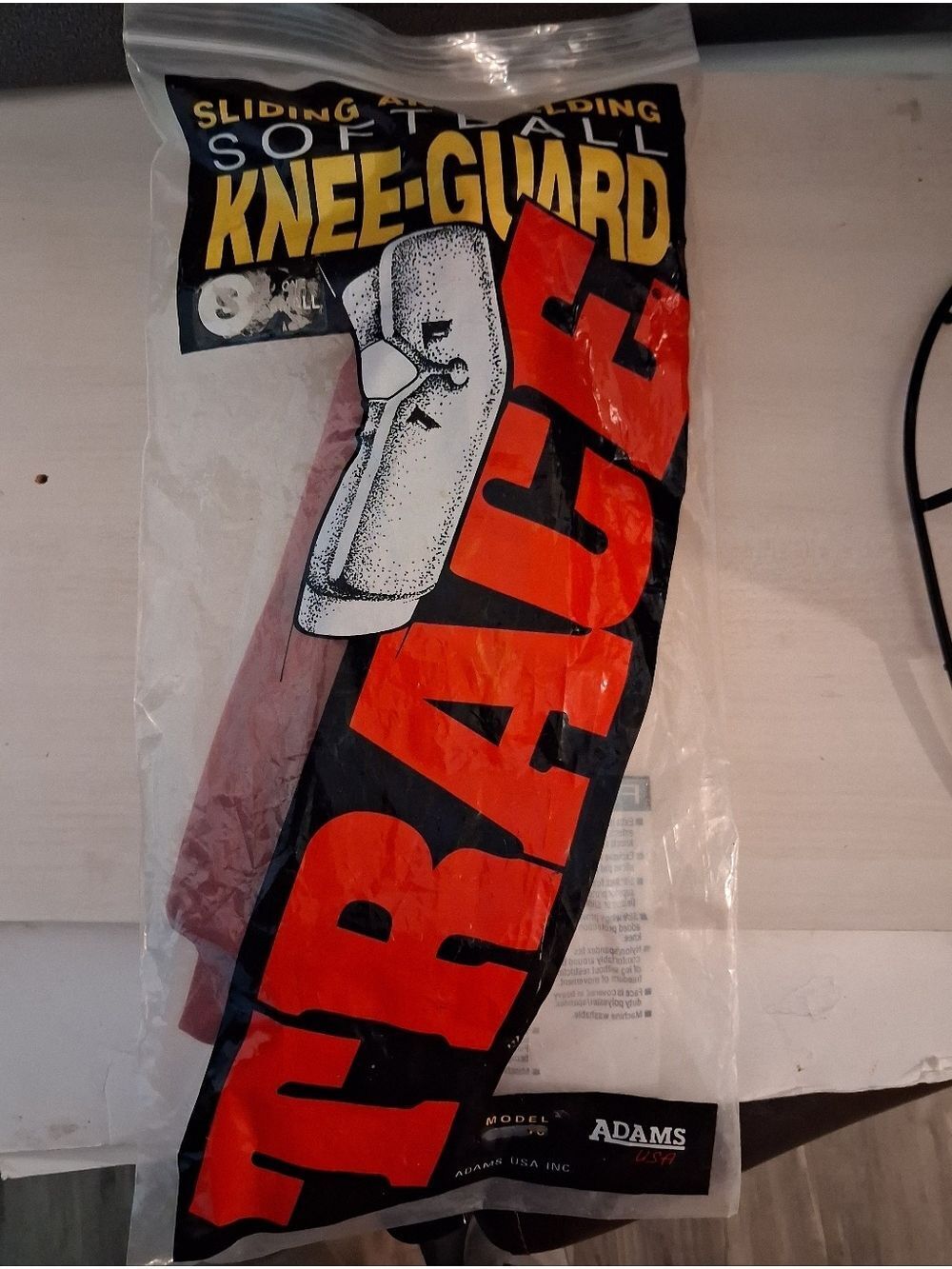 Adams Trace Adult Softball Knee-Guard -1 Guard - Long Style